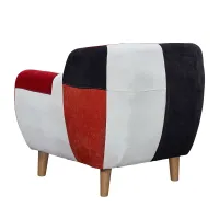 Sofá nórdico com estofos em patchwork