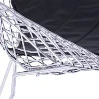 Réplica da cadeira Diamond em aço cromado e almofada em pele - Coleção Bertoia