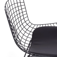 Replika Bertoia stol i svart stål - Metallstolar - MuebleDesign