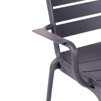 Cadeira Karen adequada para exteriores - Cadeiras de plástico - Mueble Design