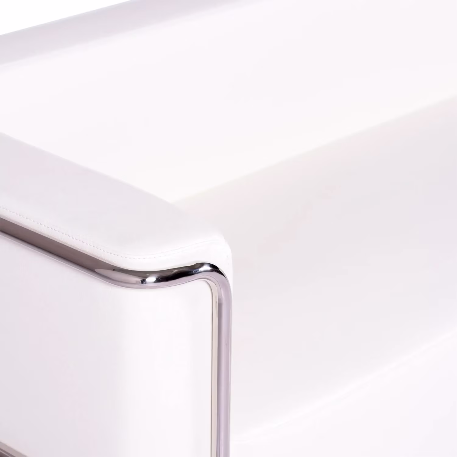 Torino 3 seater sofa in eco-leather and chromed steel - Mueble Design