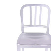 Réplique du tabouret de l'armée de terre en aluminium - design industriel iconique