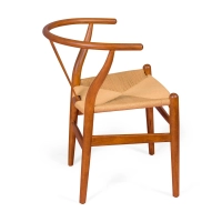 Inspiration Wishbone CH24 en Nogal - Sillas Nórdicas - Mueble Design
