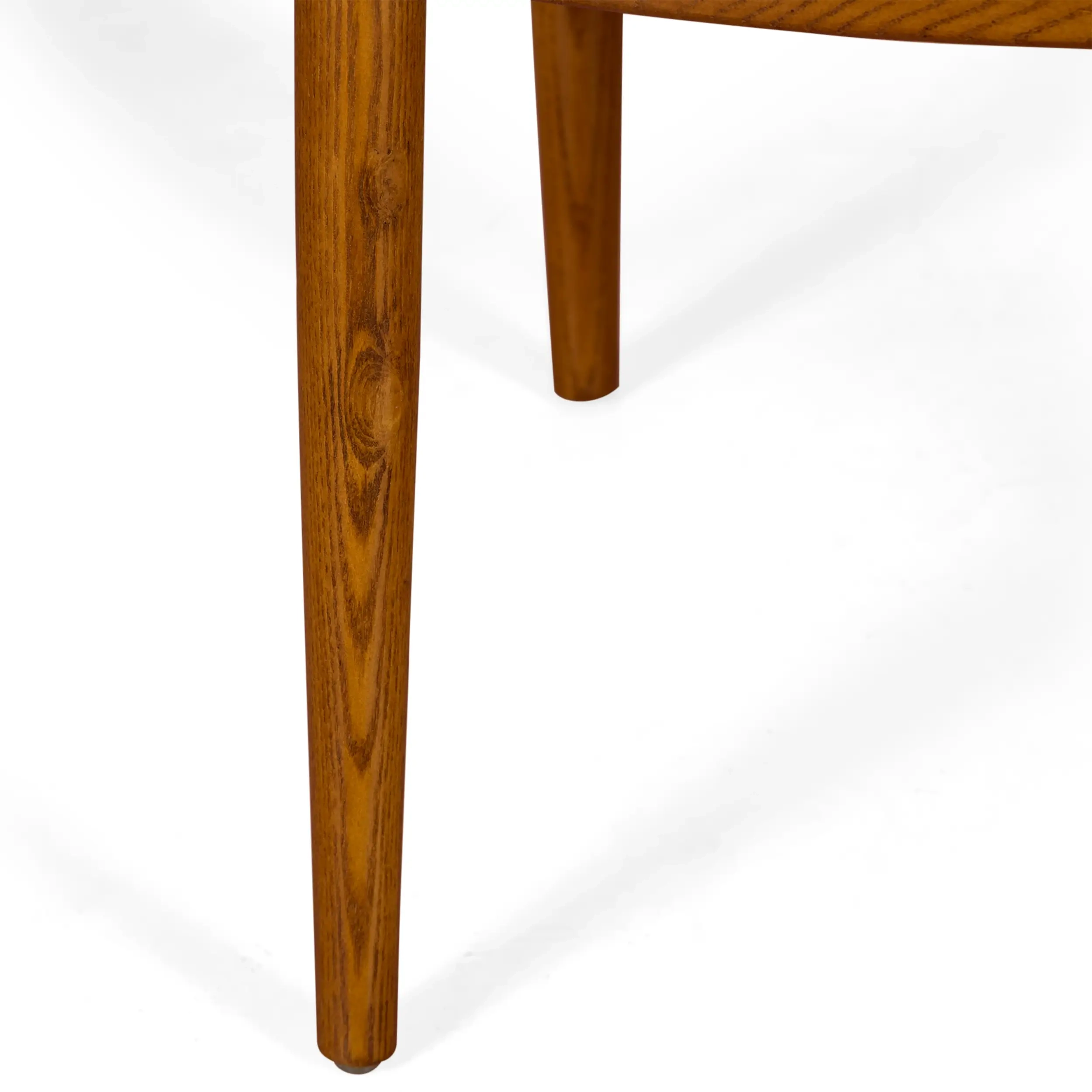 Inspiración The Chair - Silla Santon - Sillas Nórdicas - Mueble Design