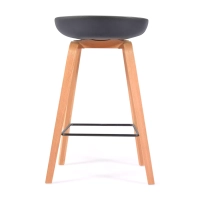 Get the Nordic Beech Wood Stool - Mueble Design