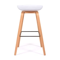 75cm Nordic Stool in Beech Wood - Mueble Design