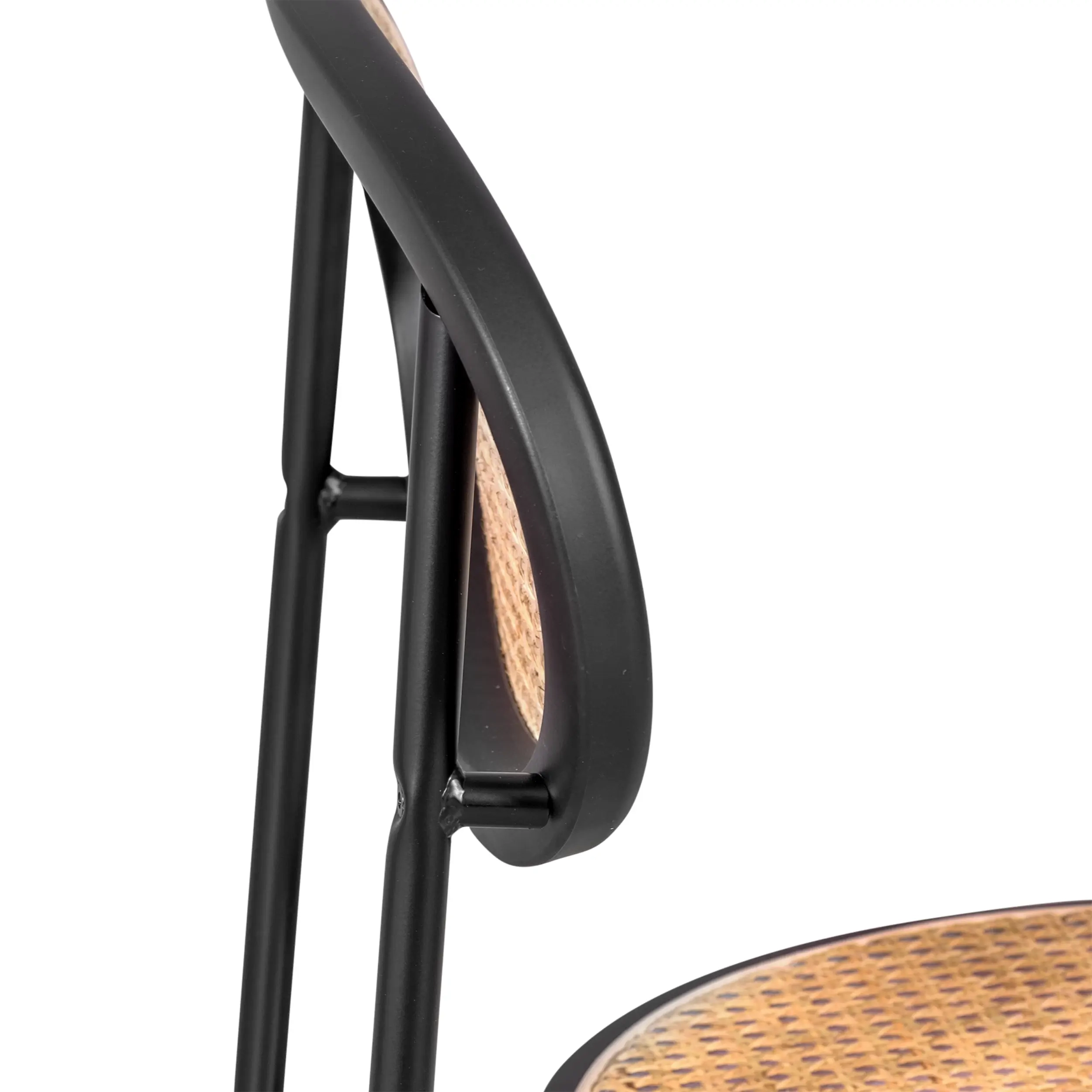 Retro Preston chair in natural rattan - Design and warmth - Mueble Design