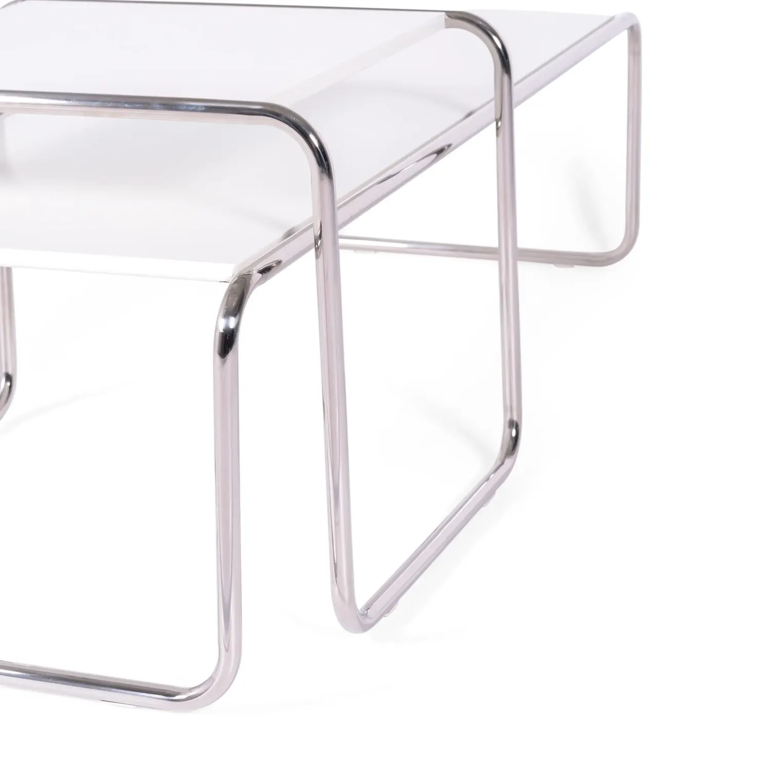 Inspiración conjunto Mesas Laccio Breuer | Diseño Bauhaus | Mesa Centro y Auxiliar