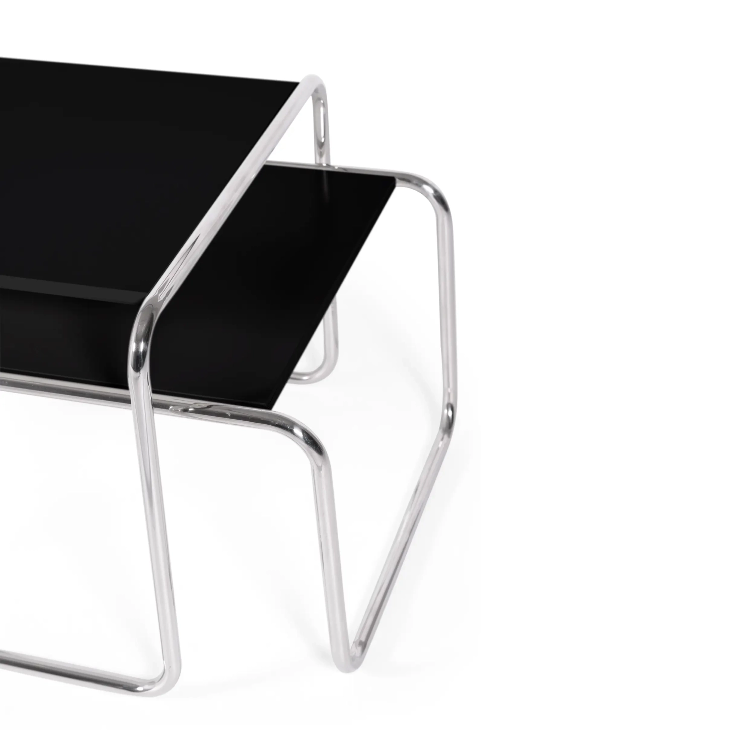 Inspiratie set Tafels Laccio Breuer | Bauhaus Design | Salon- & Bijzettafels
