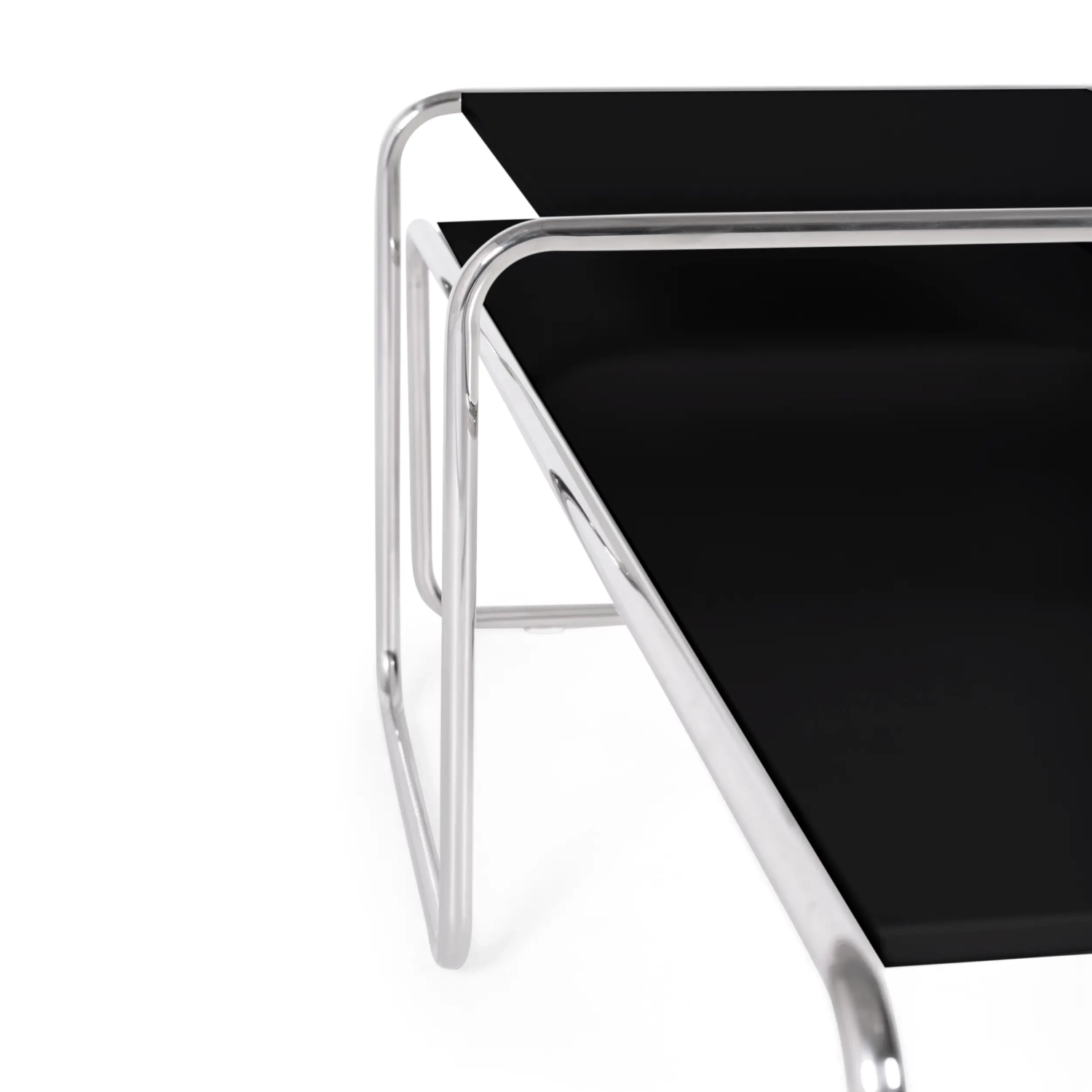 Inspiratie set Tafels Laccio Breuer | Bauhaus Design | Salon- & Bijzettafels