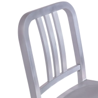 Tamborete Navi Army 66 cm em alumínio | Design industrial elegante