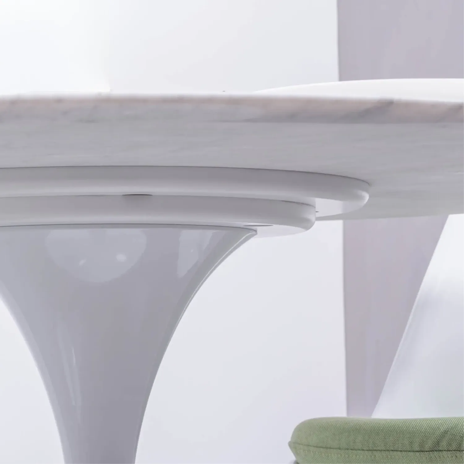 Mesa de Jantar Inspiration Tulip em Mármore Carrara 120cm - Móveis Design