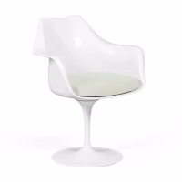 Réplica de la silla Tulip con brazos y cojín