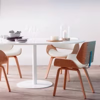Nordic Plywood Maple Wood Chair with Leatherette Cushion | Style Scandinavian