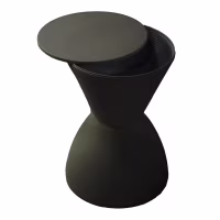 Réplica do banco Prince AHA - Bancos baixos - Mueble Design
