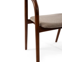 Warsow Nordic Matstol i naturträ | Elegant & bekväm design
