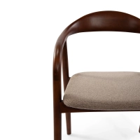 Warsow Nordic Matstol i naturträ | Elegant & bekväm design