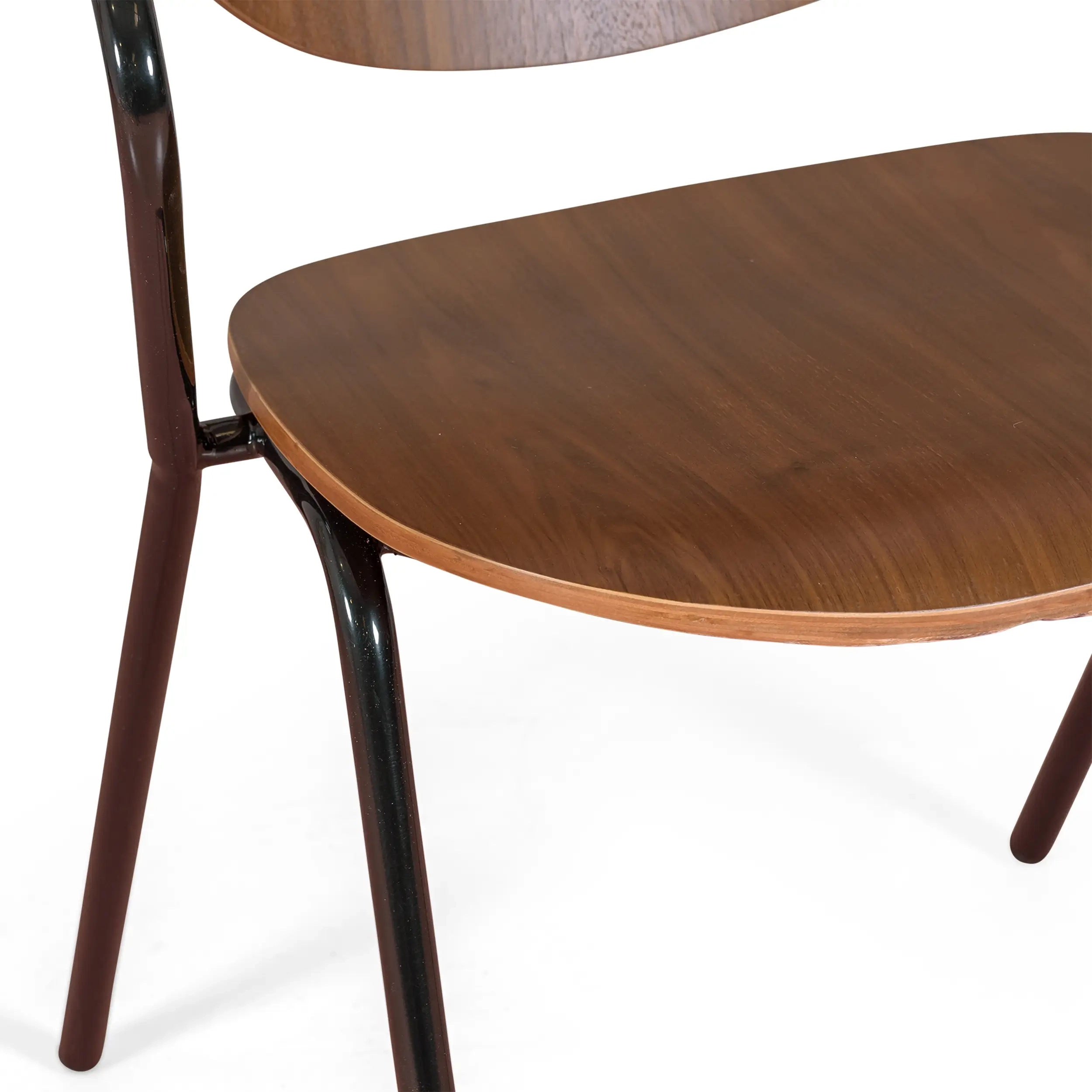 Industrial chair Alpha in walnut wood - Wooden chairs - Mueble Design