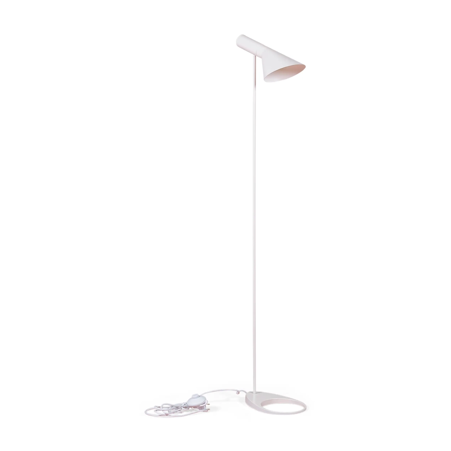 Lampadaire Jhon | Design inspiré d'Arne Jacobsen en acier