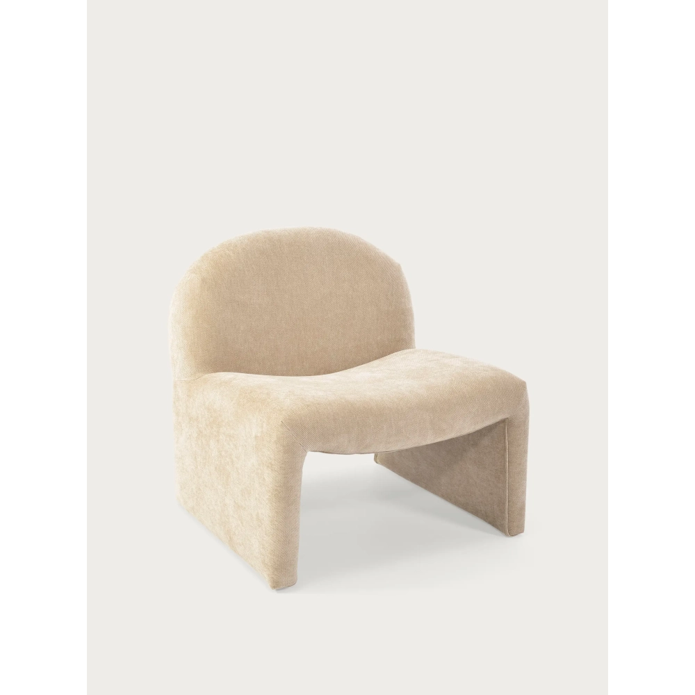 Cadeirão de design estofado Basel, estilo minimalista e confortável