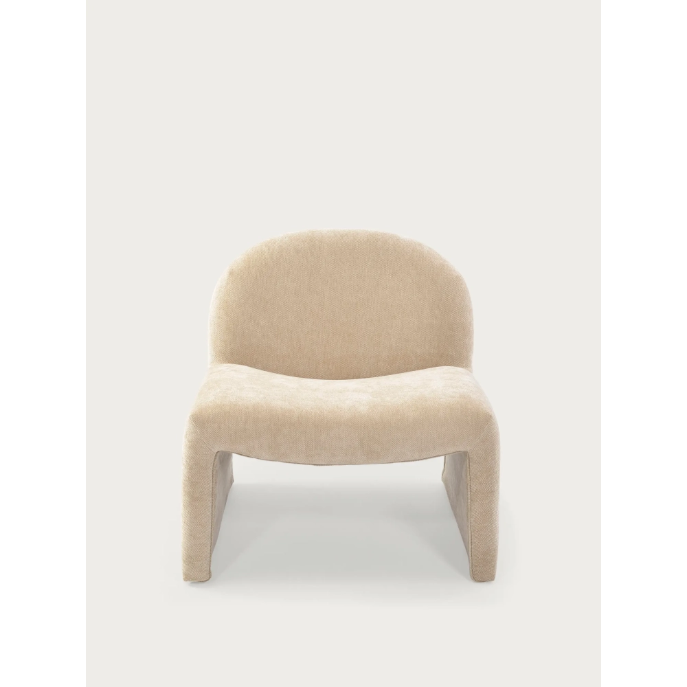 Cadeirão de design estofado Basel, estilo minimalista e confortável