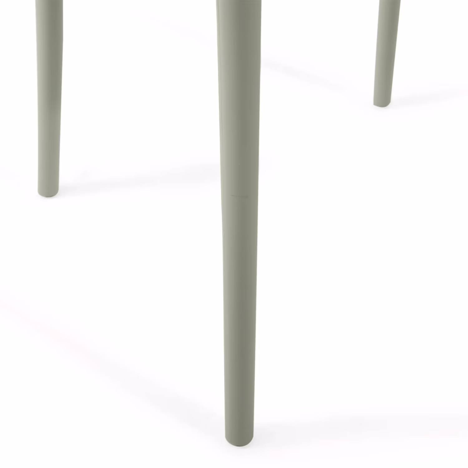 Silla apilable de polipropileno apta para exterior - Creta