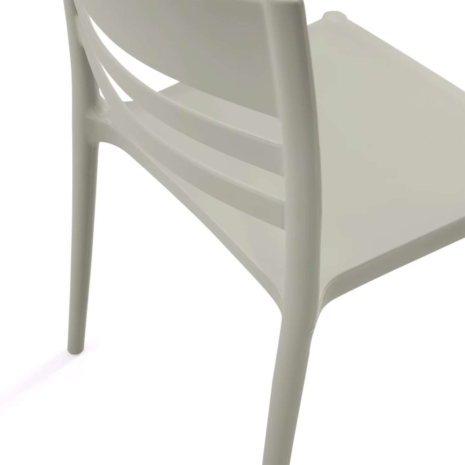 Silla apilable de polipropileno apta para exterior - Creta