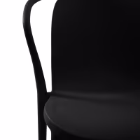 Silla apilable con reposabrazos para interior y exterior - Pierre