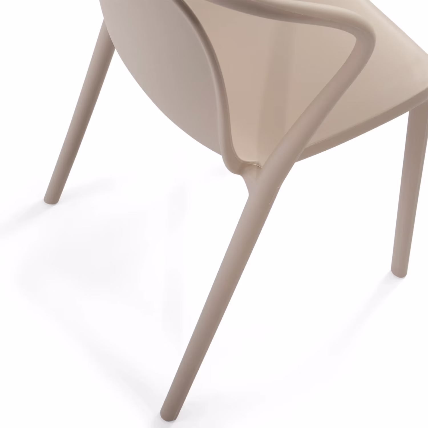 Silla apilable con reposabrazos para interior y exterior - Pierre