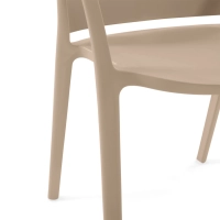 Cadeira de design para utilização no interior e no exterior - Alpstone