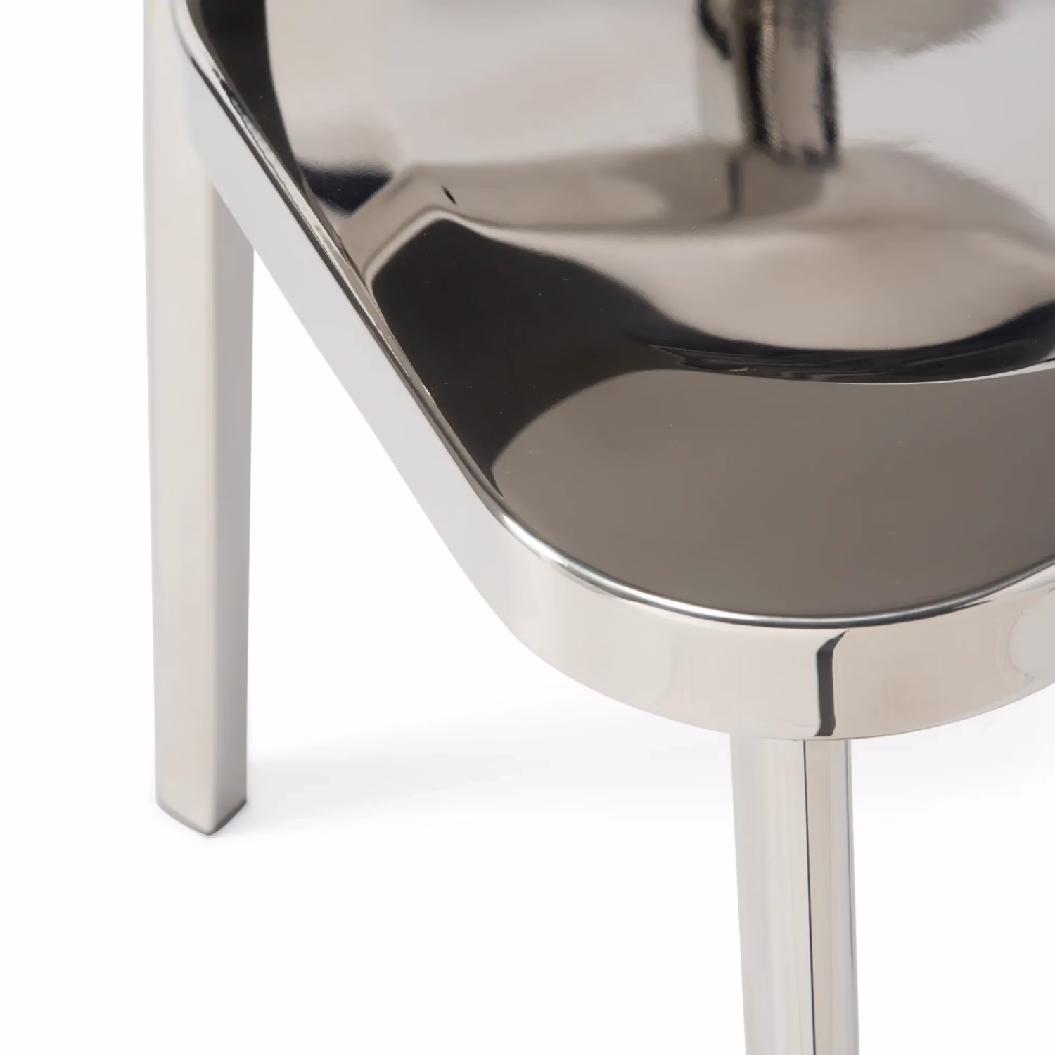 Silla Delawere de acero inoxidable | Diseño industrial elegante