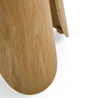 Mesa de comedor redonda de estilo escandinavo en madera de fresno