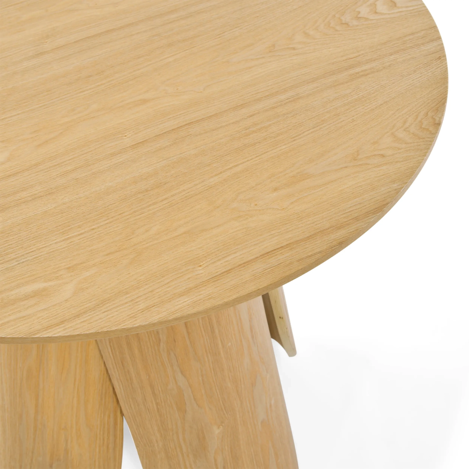 Mesa de comedor redonda de estilo escandinavo en madera de fresno