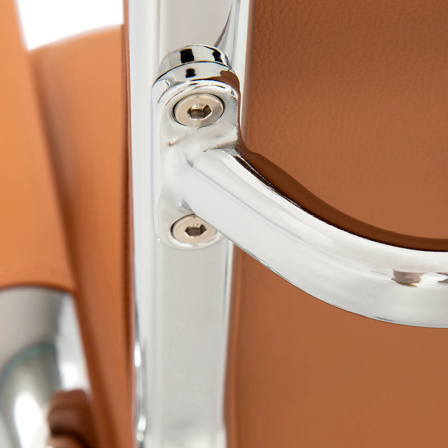 Studio Low Back Office Chair | Ergonomic Modern Design