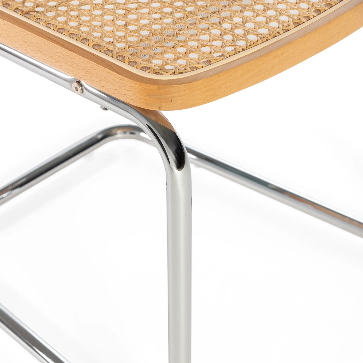 Lucio Chair in natural rattan with a cantilever base