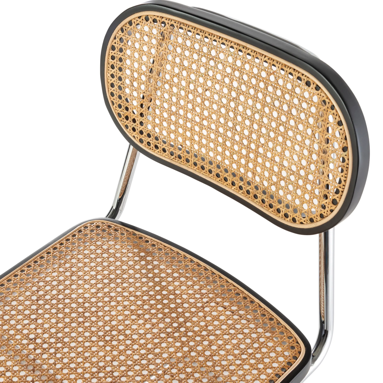 Silla Lucio de ratán natural con base cantilever