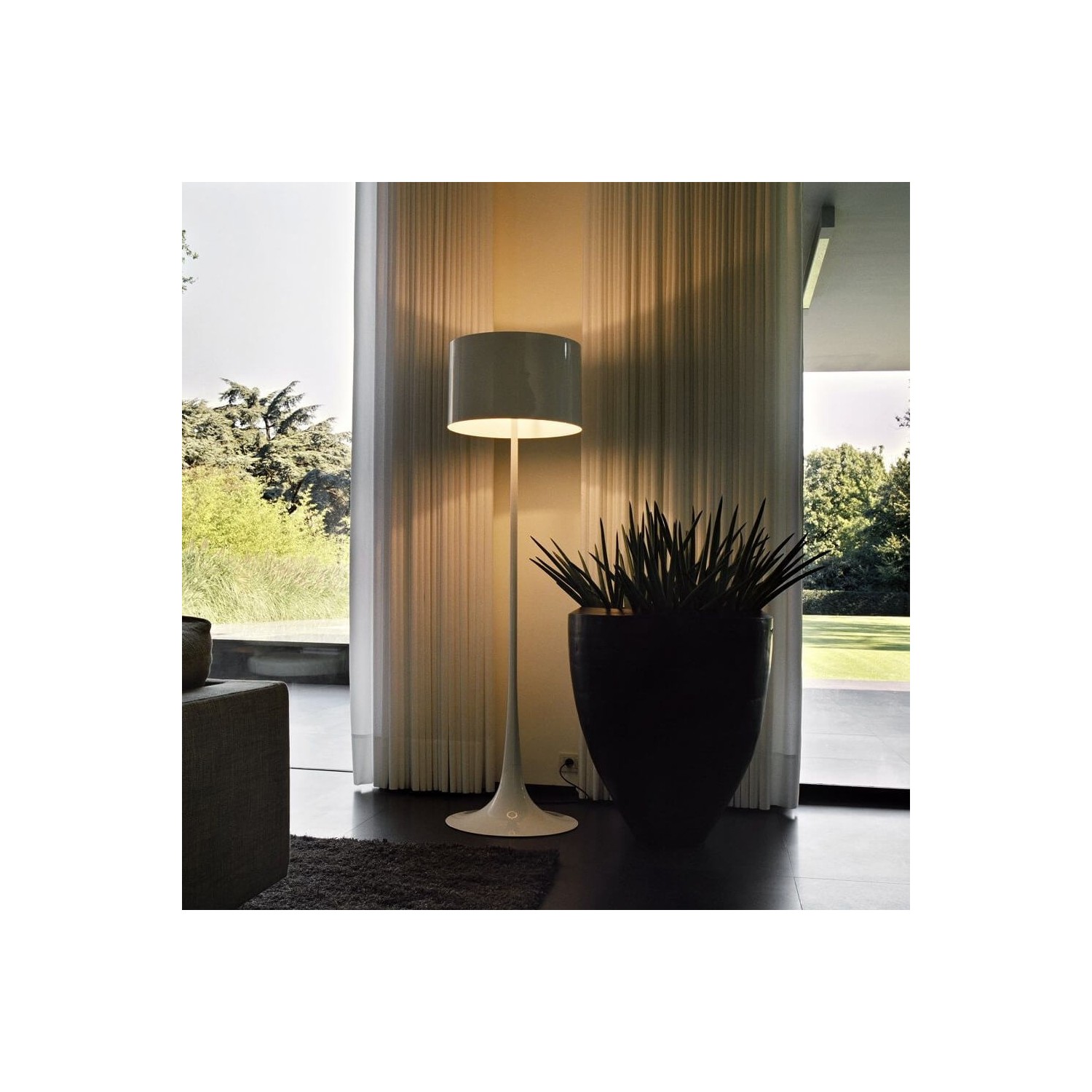 Replica della lampada da terra Spun Light  Floor