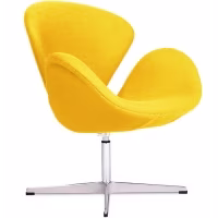 Réplica da cadeira Arne Jacobsen