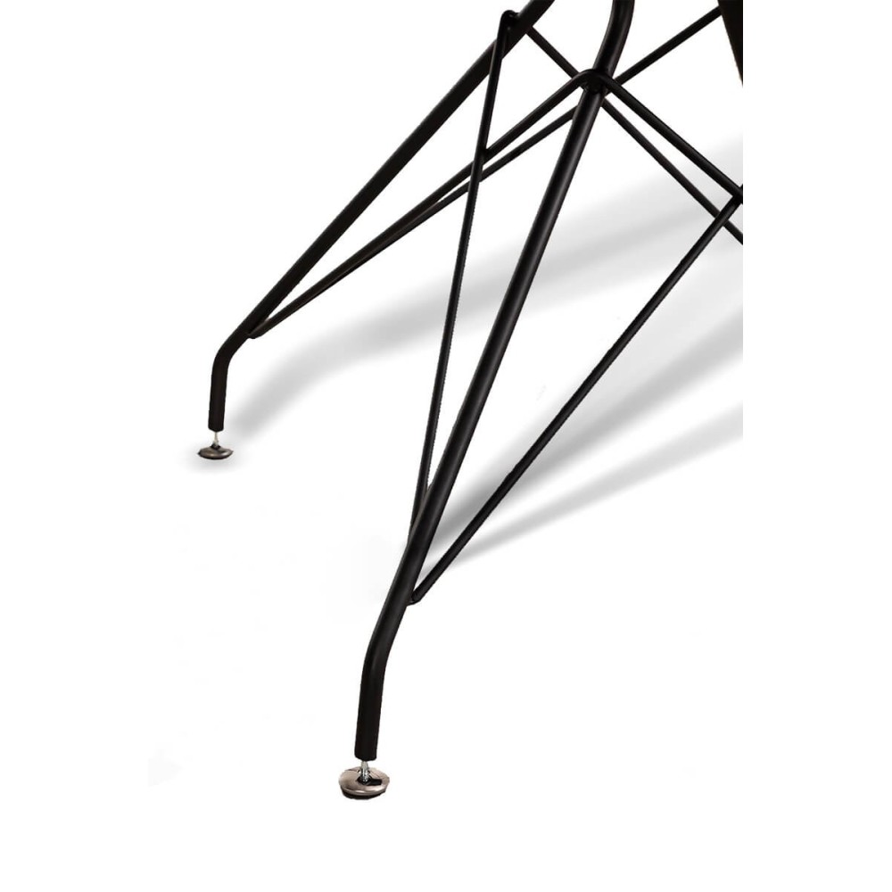 Meridian steel chair suitable for outdoor