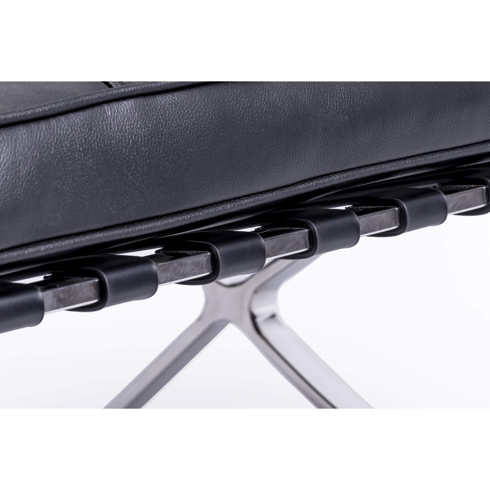 Réplica de cadeira Barcelona Premium em couro italiano