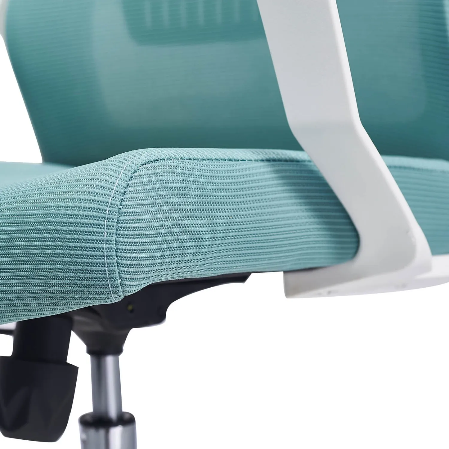 Cadeira de escritório de encosto baixo em malha ergonômica em malha de fibra