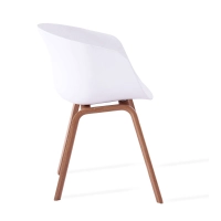 Daxer Nordic -tuoli pyökkipuusta pohjoismaiseen tyyliin