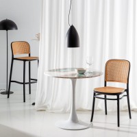 Cadeira externa de vime sintético