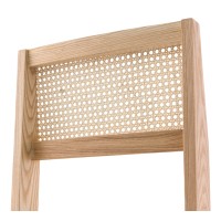 Réplica da cadeira Chandigarh pelo designer Pierre Jeanneret 