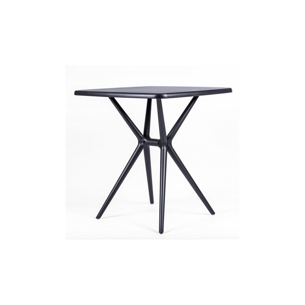 Moises Garden Chair and Table