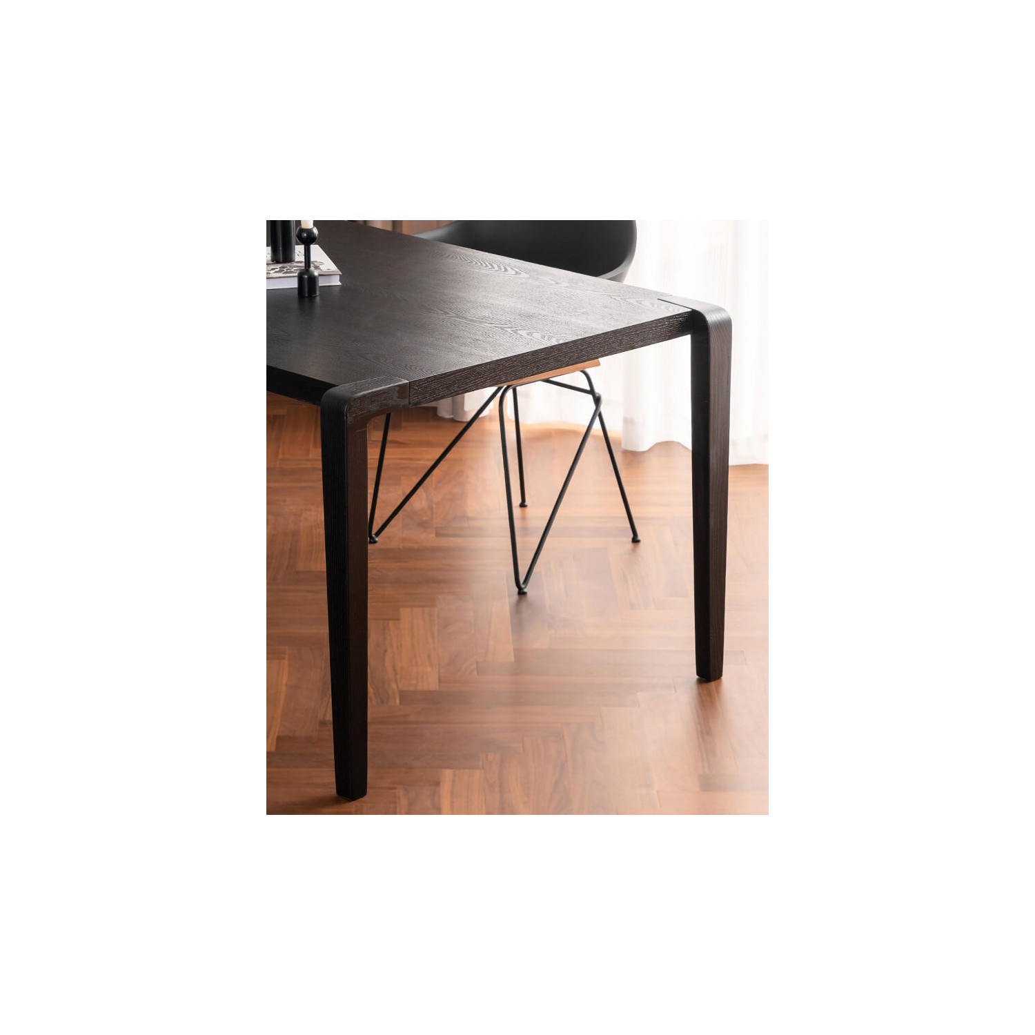Inmod rectangular wooden dining table