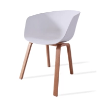 Chaise nordique Daxer en bois de hêtre de style nordique