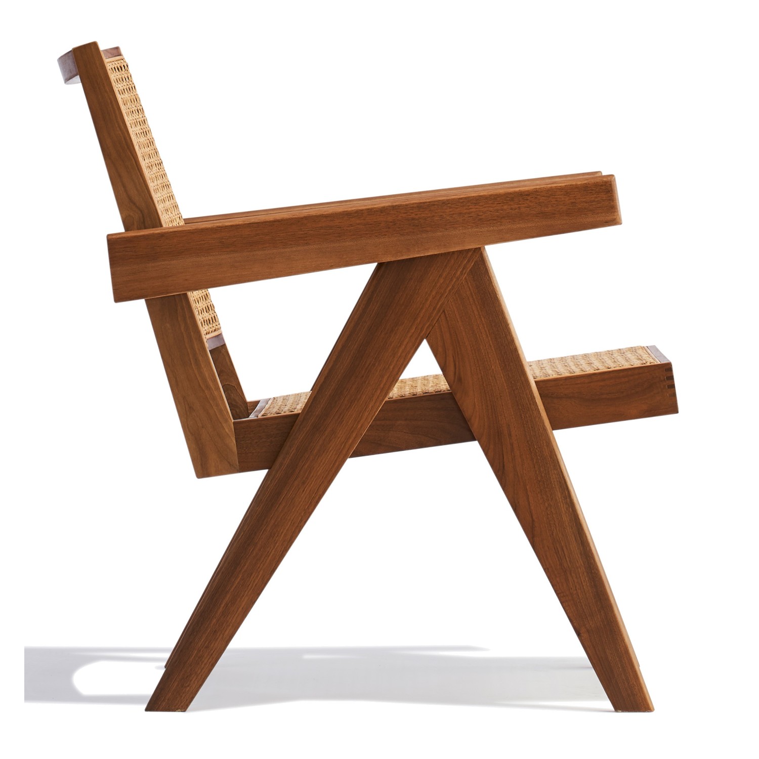 Chaise longue Compass avec accoudoirs en bois de teck et rotin naturel